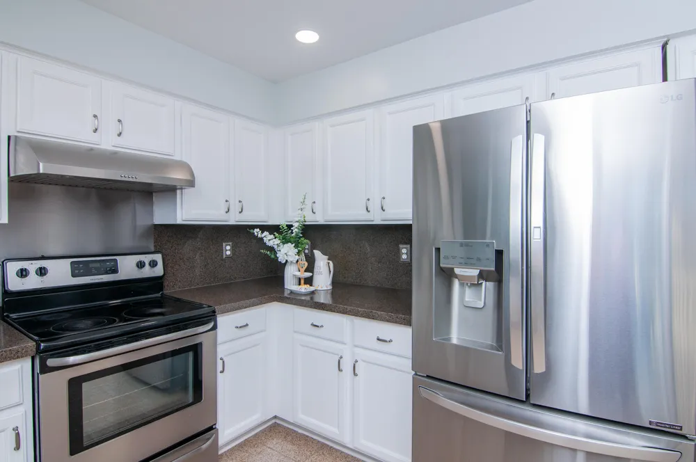 7162 Fox Woods Drive Canton Charter Township, MI 48187