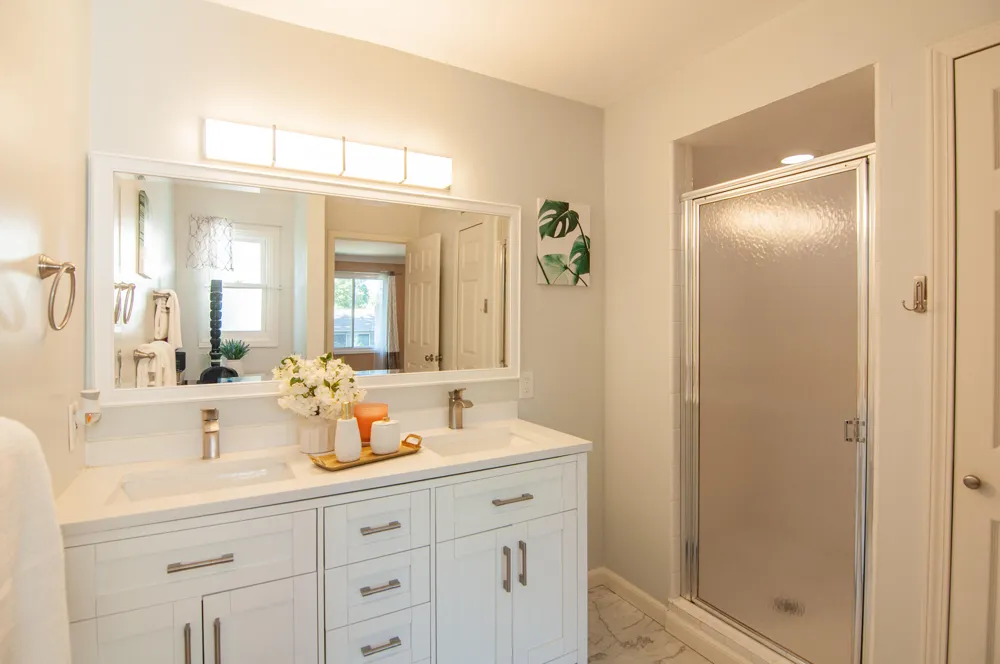 7162 Fox Woods Drive Canton Charter Township, MI 48187