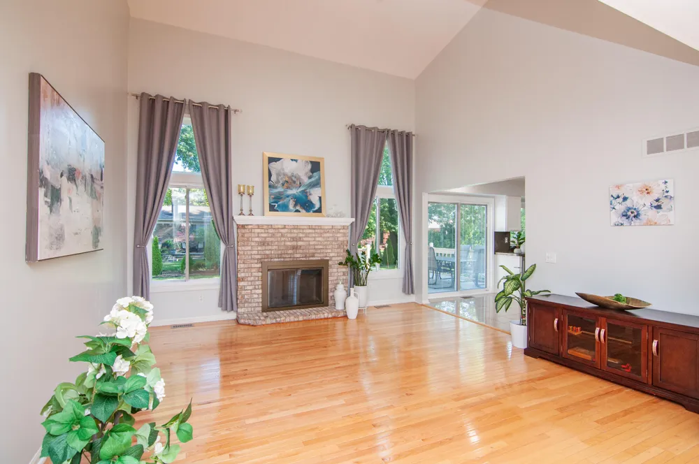 7162 Fox Woods Drive Canton Charter Township, MI 48187