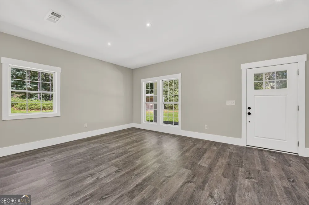 90 Edwin Smith RD Newnan, GA 30263