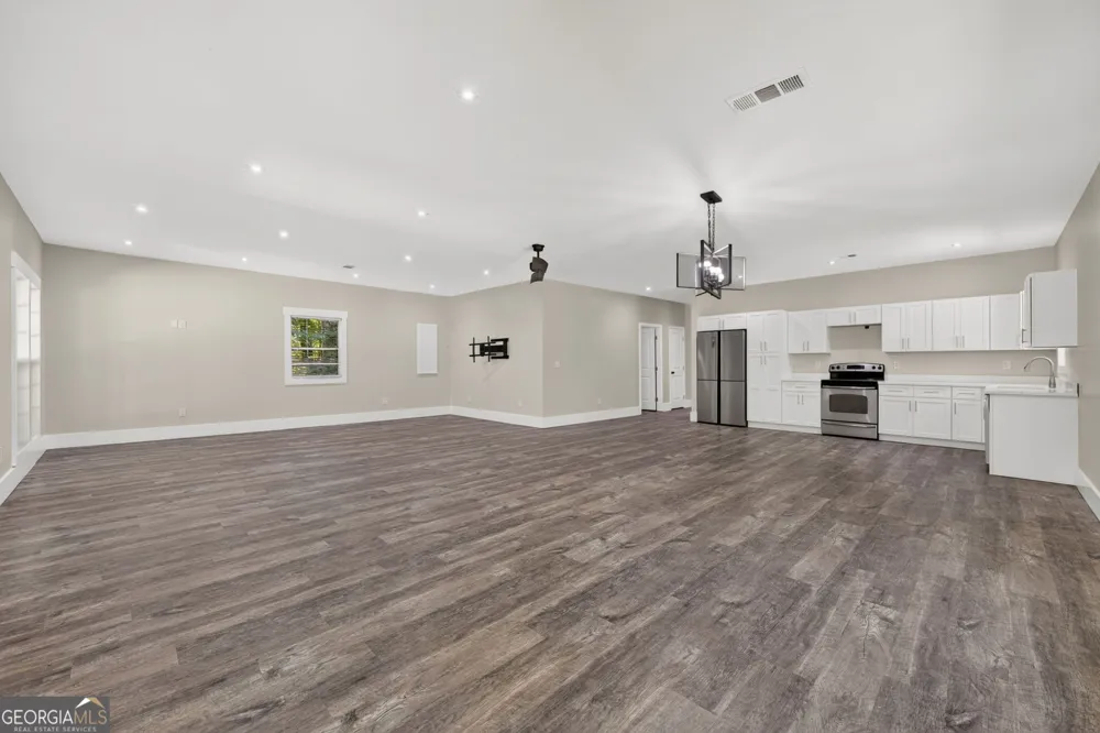 90 Edwin Smith RD Newnan, GA 30263