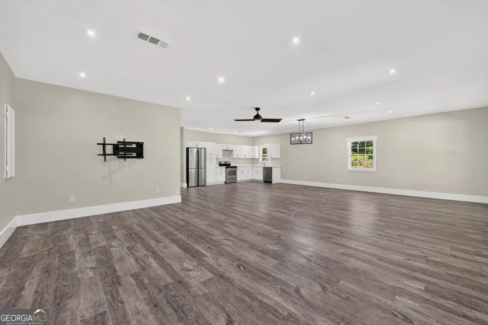 90 Edwin Smith RD Newnan, GA 30263