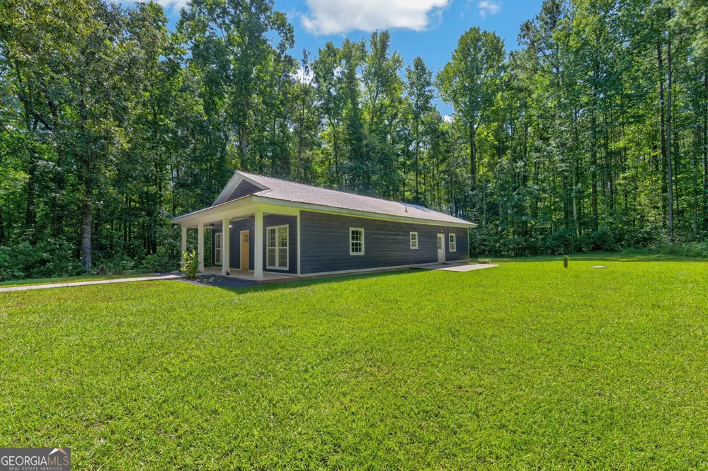 90 Edwin Smith RD Newnan, GA 30263