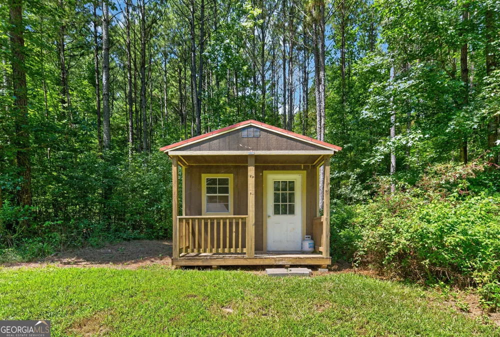 90 Edwin Smith RD Newnan, GA 30263