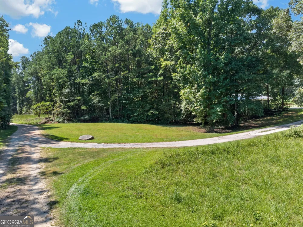 90 Edwin Smith RD Newnan, GA 30263