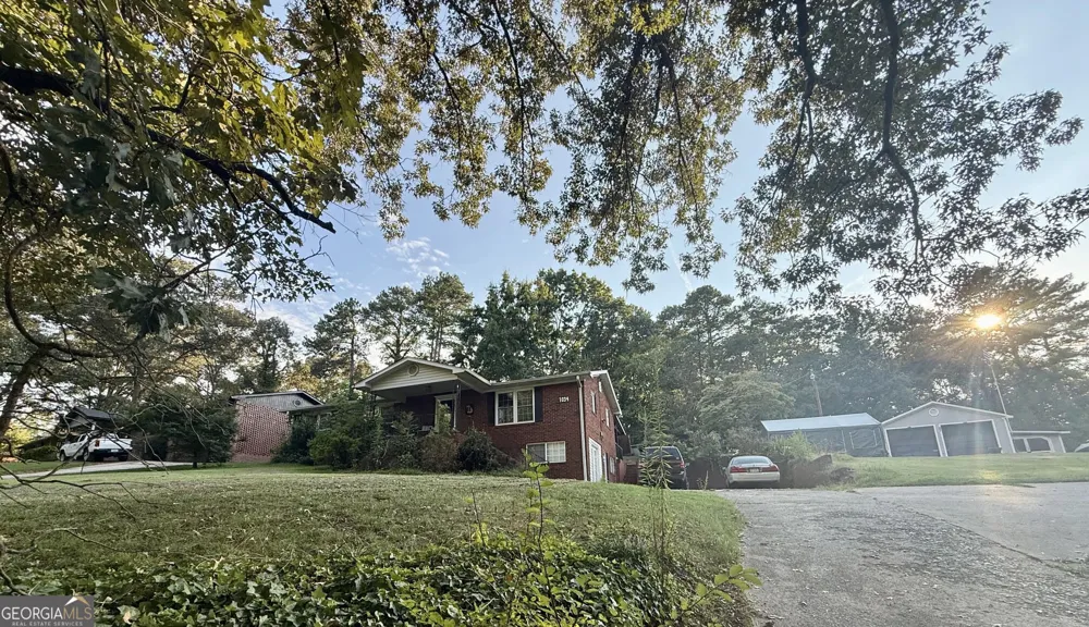 1034 Old Rockmart RD SE Silver Creek, GA 30173