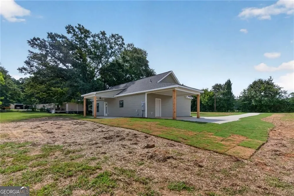 81 WIEUCA WAY Cedartown, GA 30125