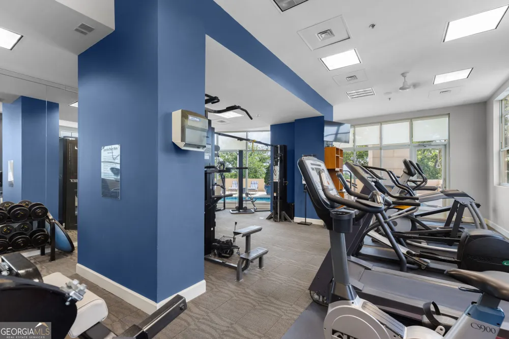 2881 Peachtree RD NE Atlanta, GA 30305
