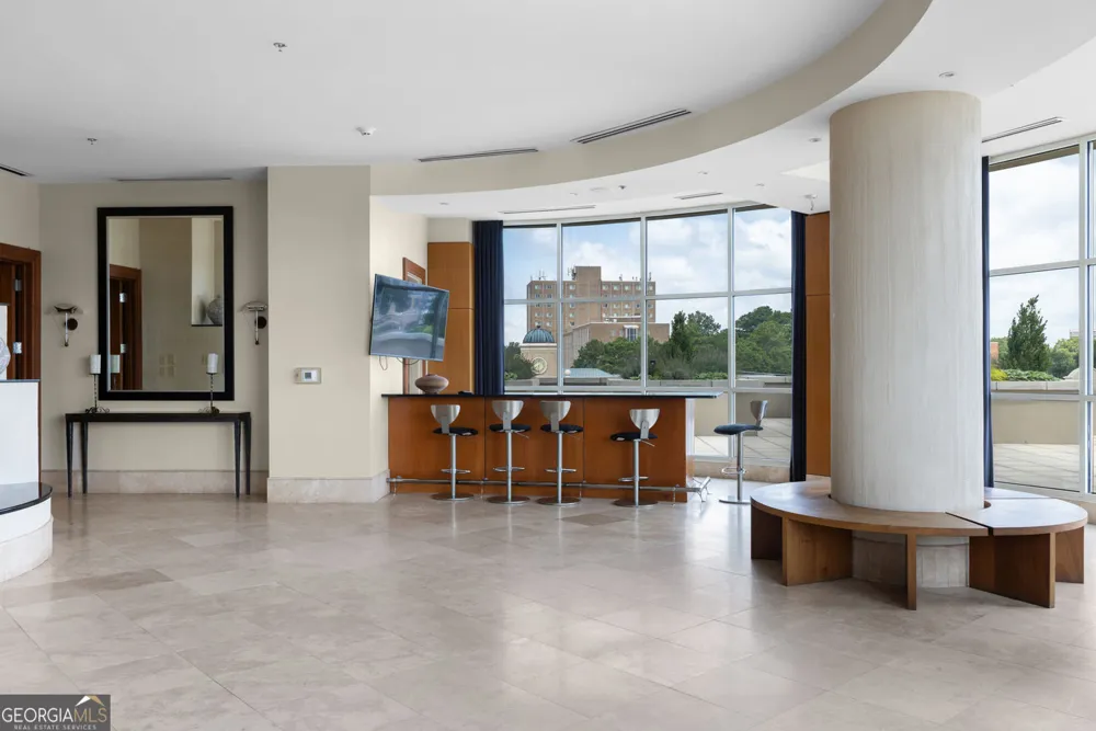 2881 Peachtree RD NE Atlanta, GA 30305