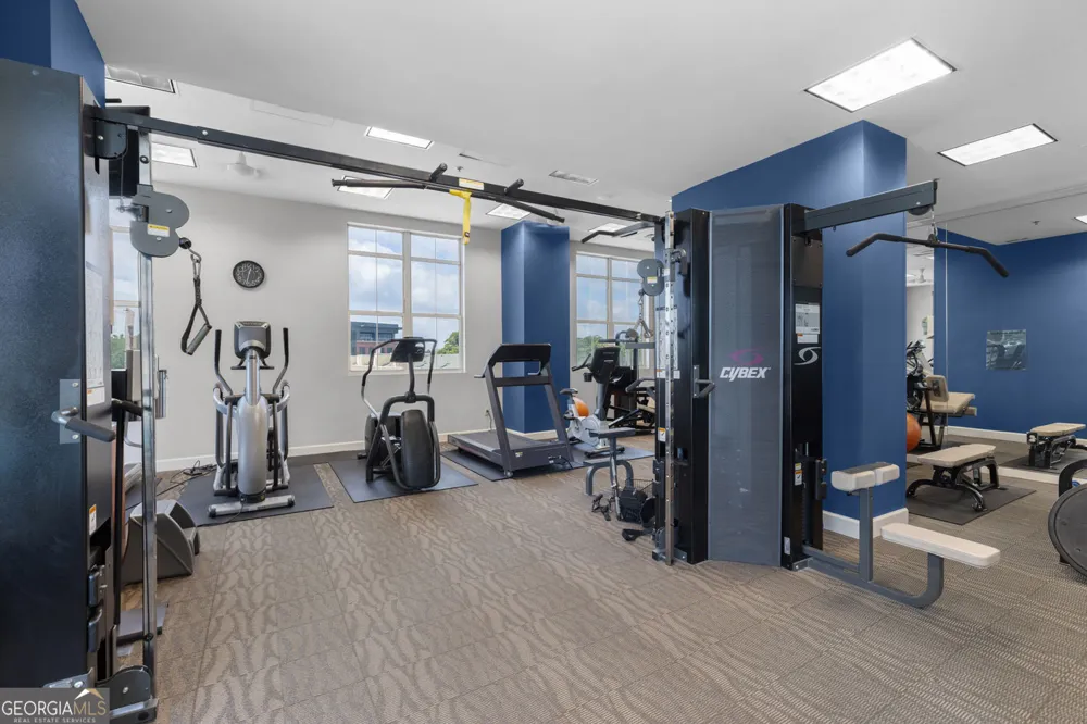 2881 Peachtree RD NE Atlanta, GA 30305