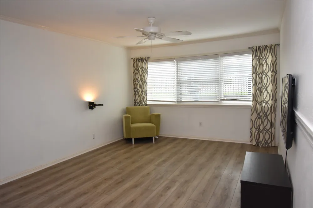 8888 Tallwood Drive #2109 Austin, TX 78759