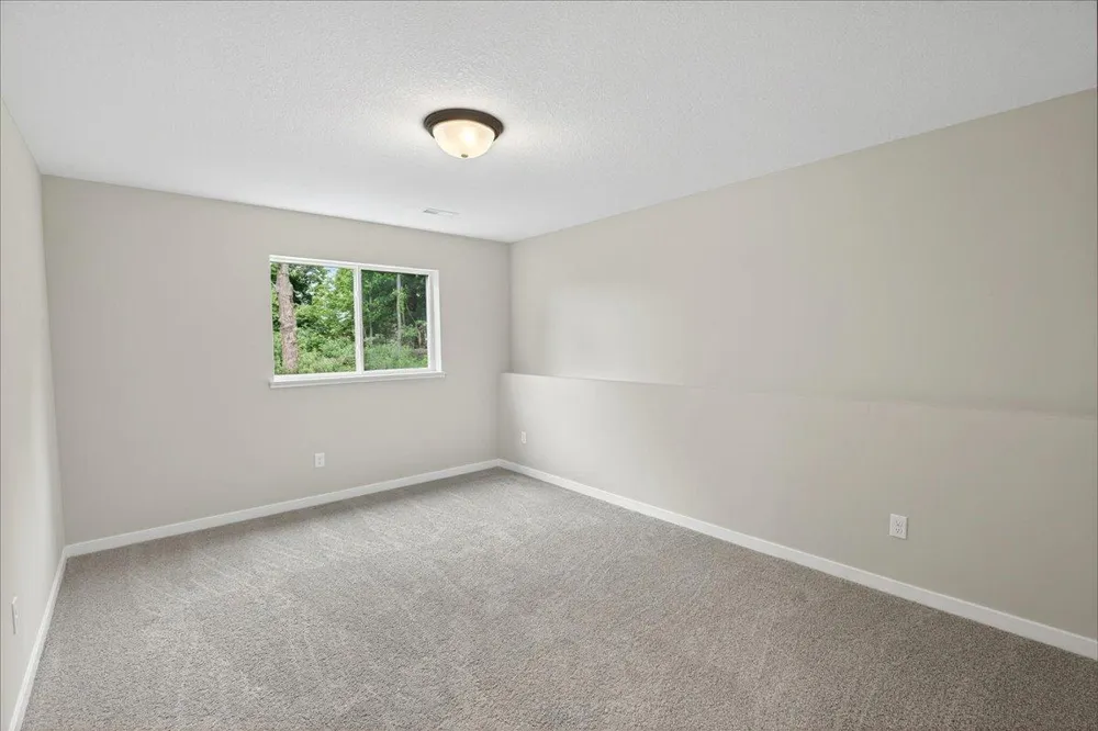 37514 Greenway Avenue North Branch, MN 55056