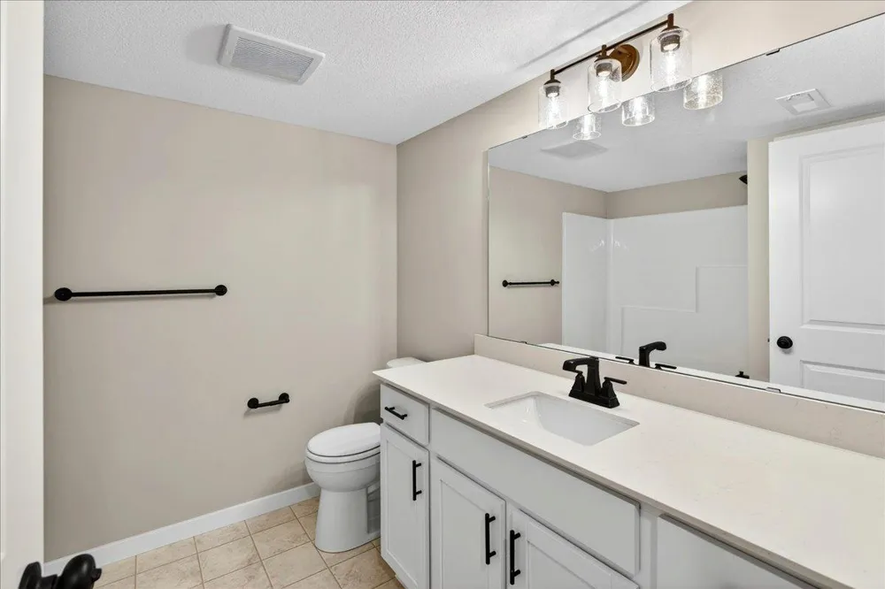 37514 Greenway Avenue North Branch, MN 55056