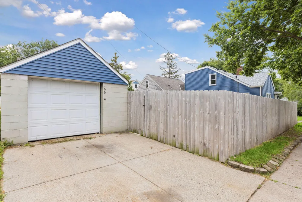 6624 Minnetonka Boulevard Saint Louis Park, MN 55426