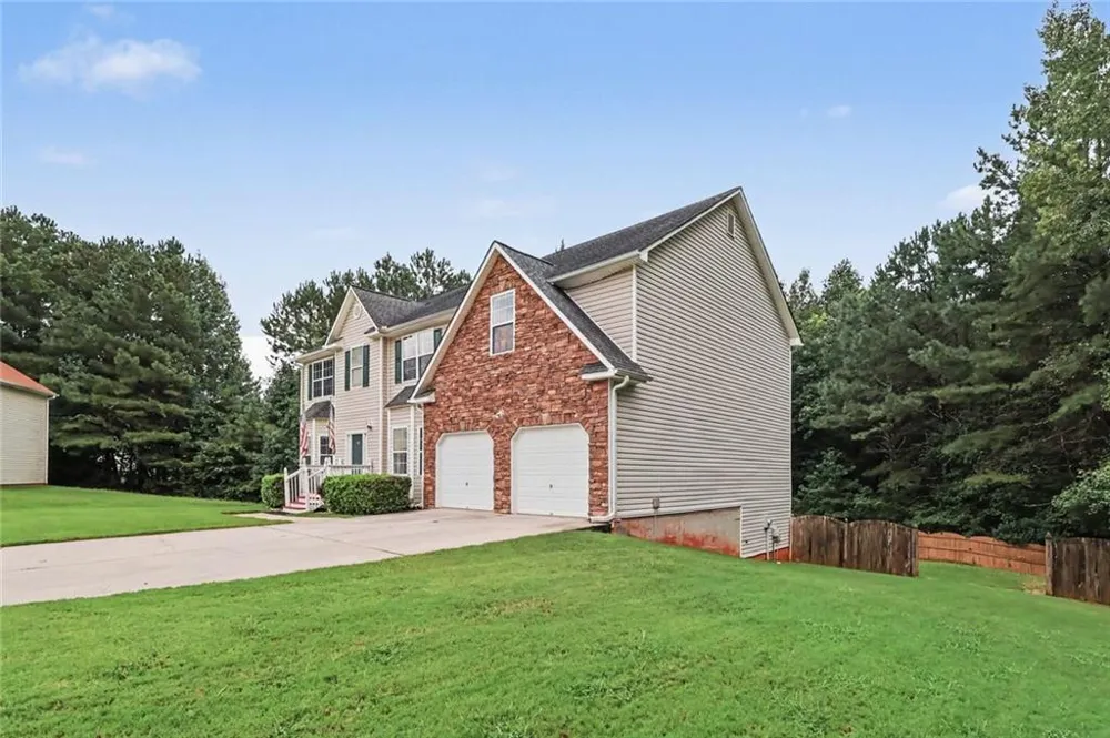 6524 Barkston Trace Douglasville, GA 30135