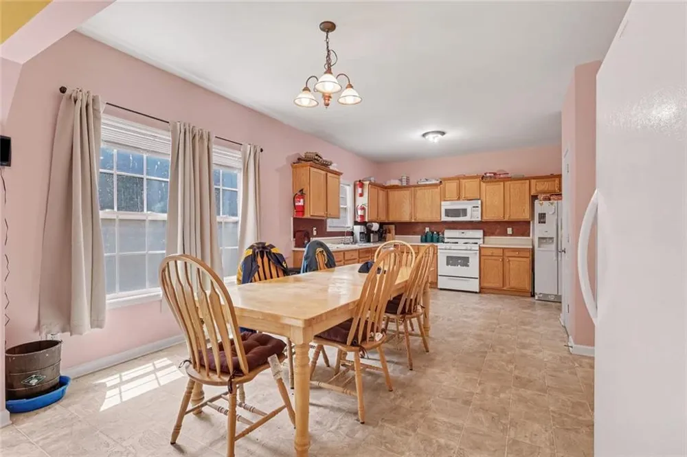 6524 Barkston Trace Douglasville, GA 30135
