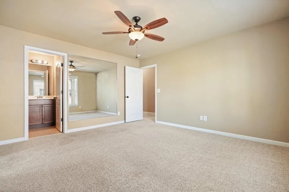 302 Grant Court Canton, GA 30114