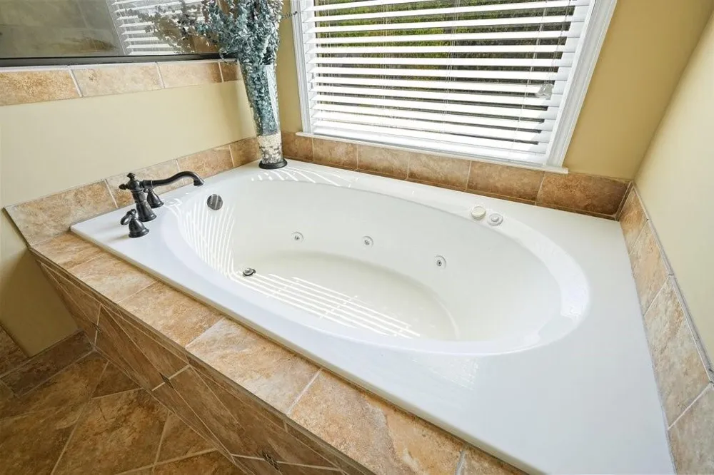302 Grant Court Canton, GA 30114