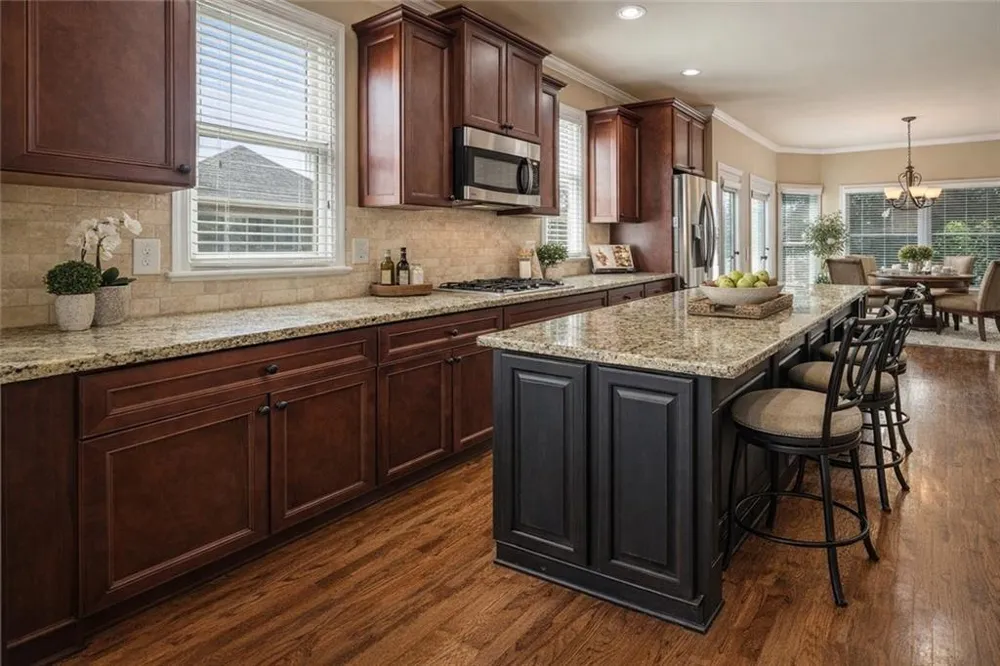 302 Grant Court Canton, GA 30114