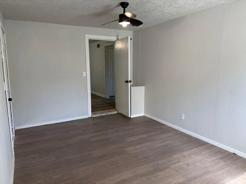 2005 Glasshouse Street Beaumont, TX 77703