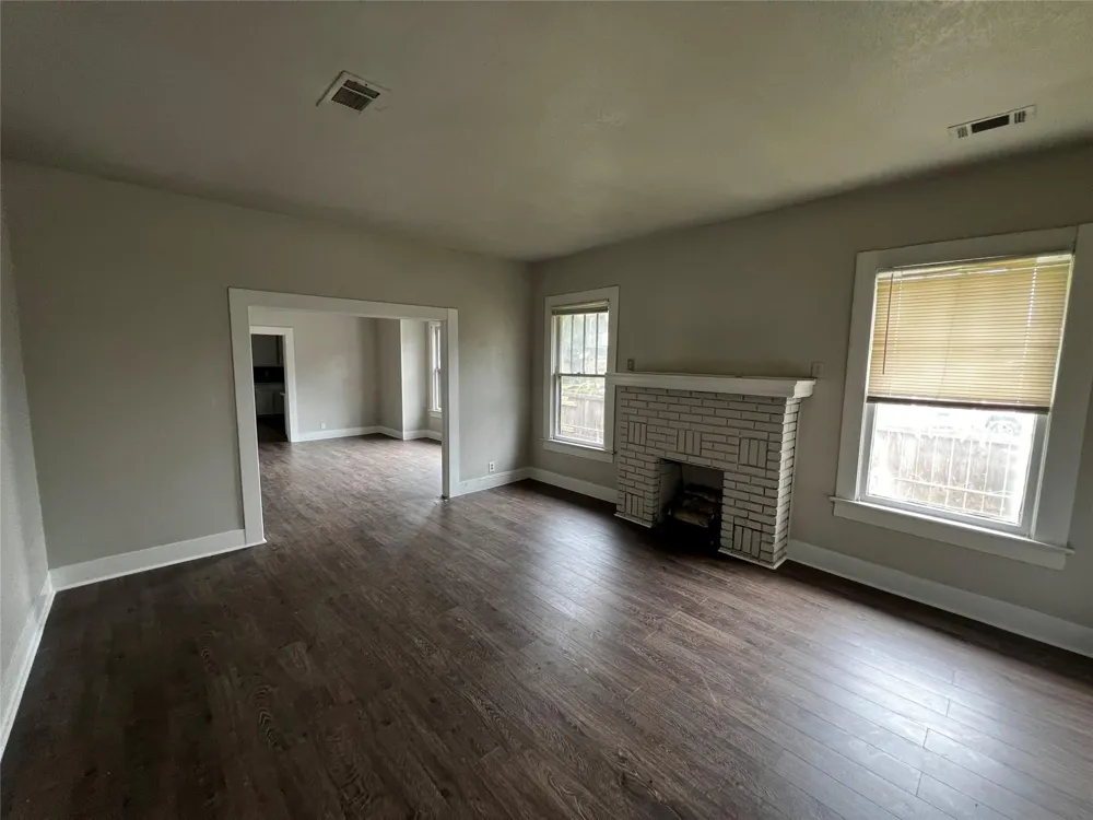 2394 Avenue A Beaumont, TX 77701