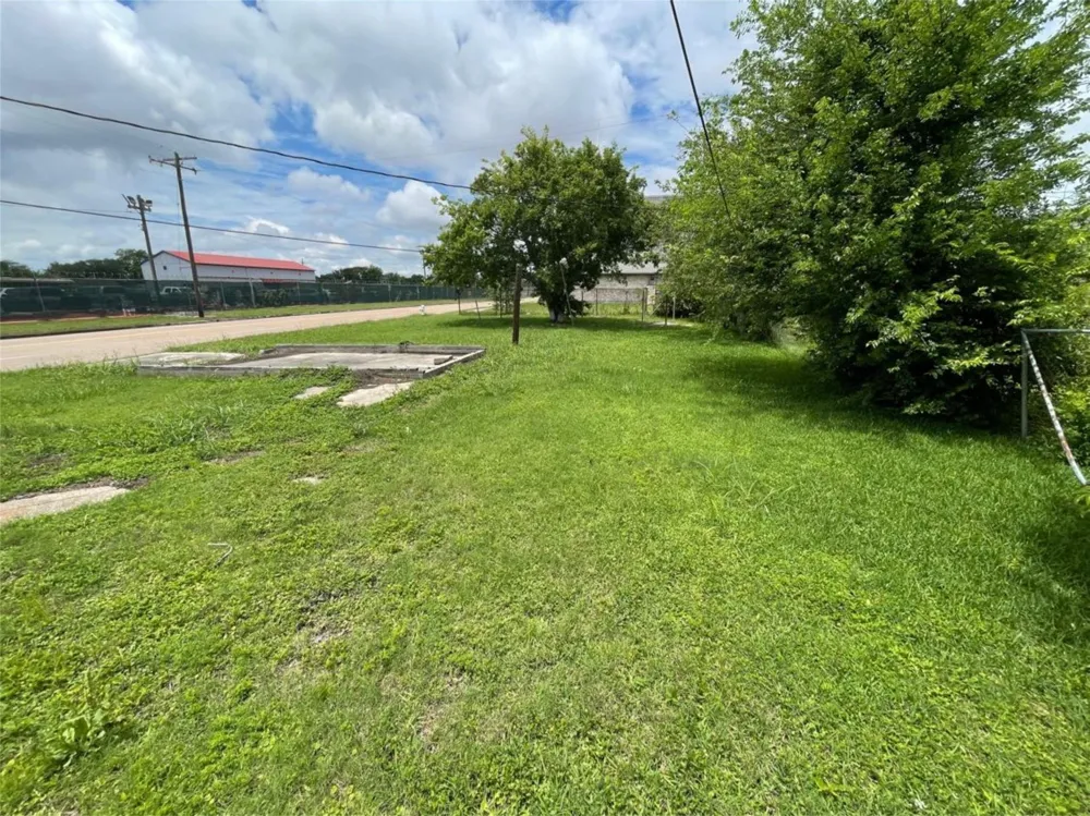 501 14th Street Port Arthur, TX 77640
