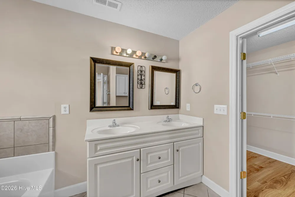 512 Hyacinth Drive Longs, SC 29568