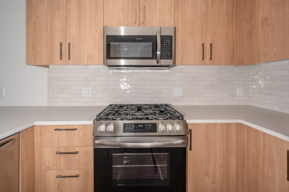 1212 Demonbreun St #2214 Nashville, TN 37203