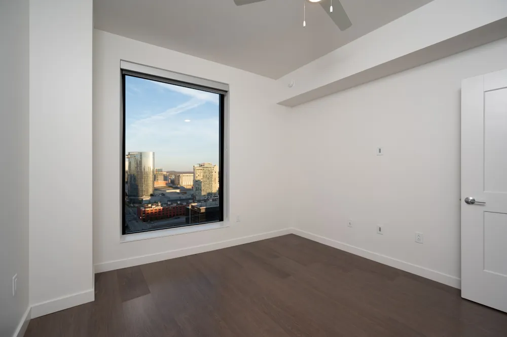 1212 Demonbreun St #2214 Nashville, TN 37203