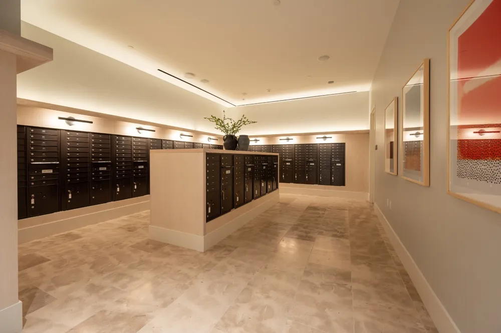 1212 Demonbreun St #2214 Nashville, TN 37203