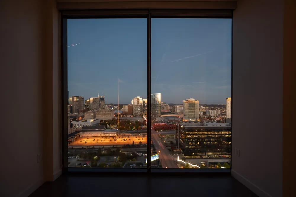 1212 Demonbreun St #2214 Nashville, TN 37203