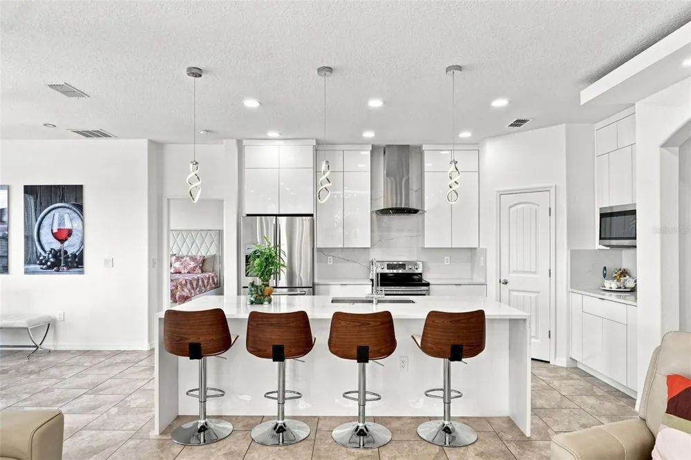 2050 BEACON LANDING CIRCLE Orlando, FL 32824