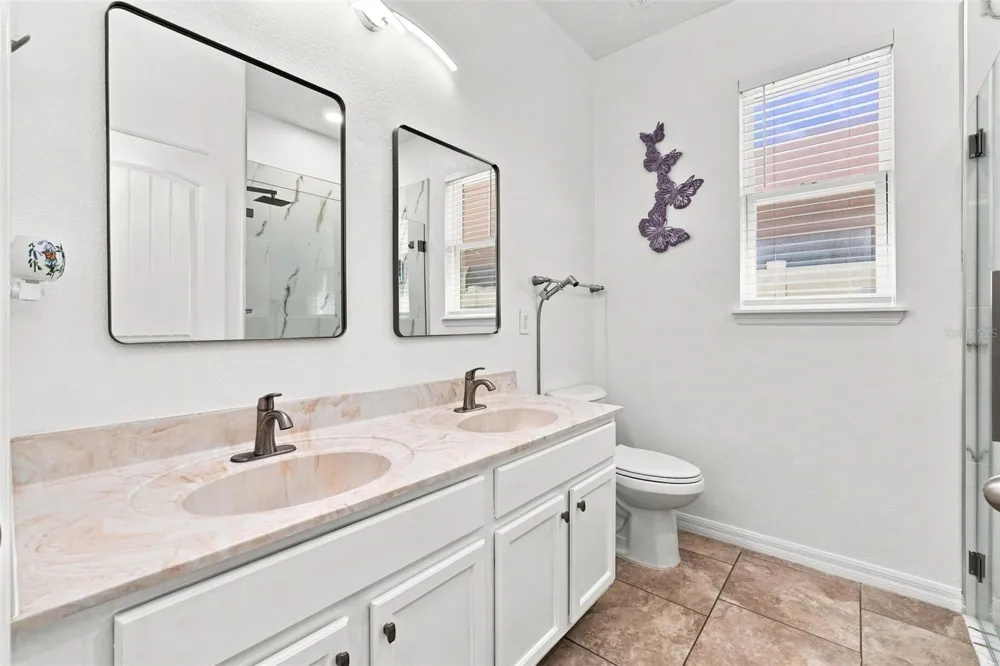 2050 BEACON LANDING CIRCLE Orlando, FL 32824