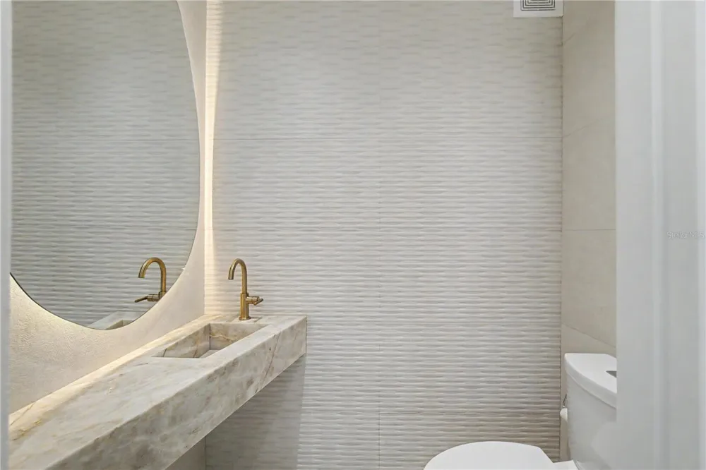 100 CALLE DEL MUELLE #1410 San Juan, PR 00901