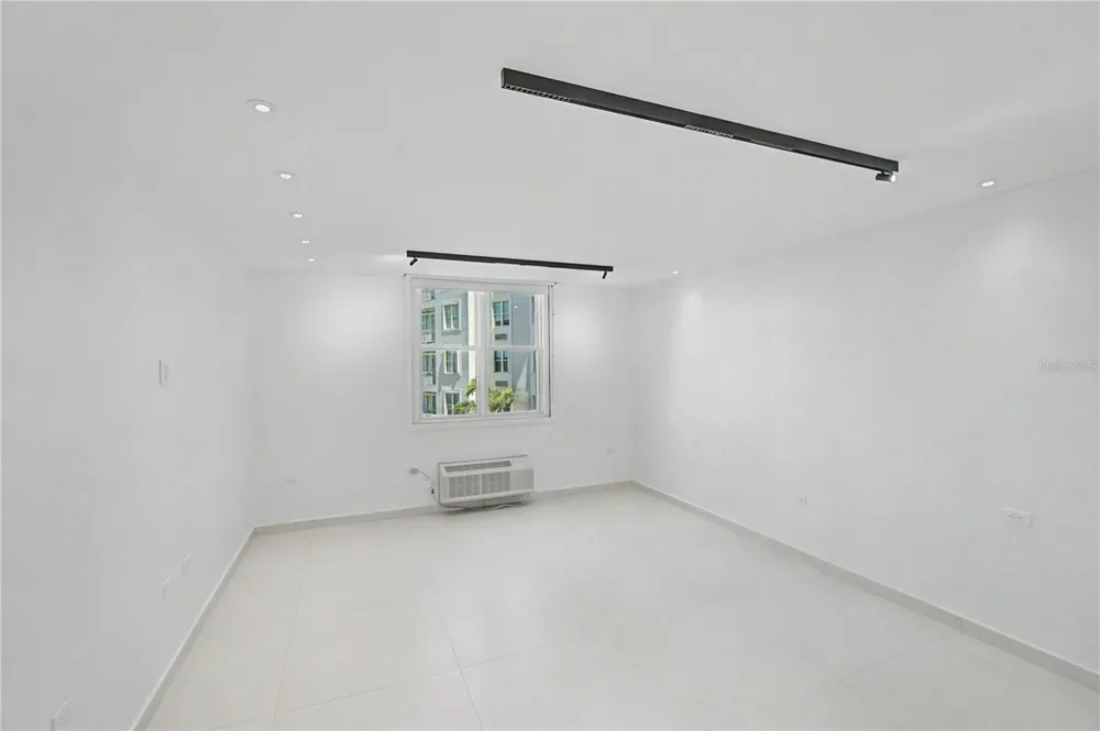 100 CALLE DEL MUELLE #1410 San Juan, PR 00901