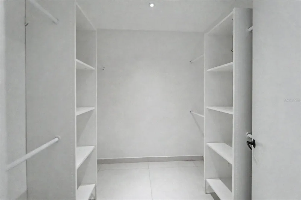 100 CALLE DEL MUELLE #1410 San Juan, PR 00901