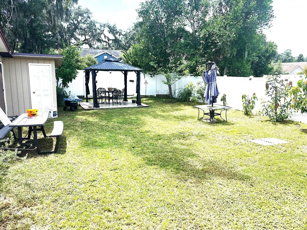 902 SAMY DRIVE Tampa, FL 33613