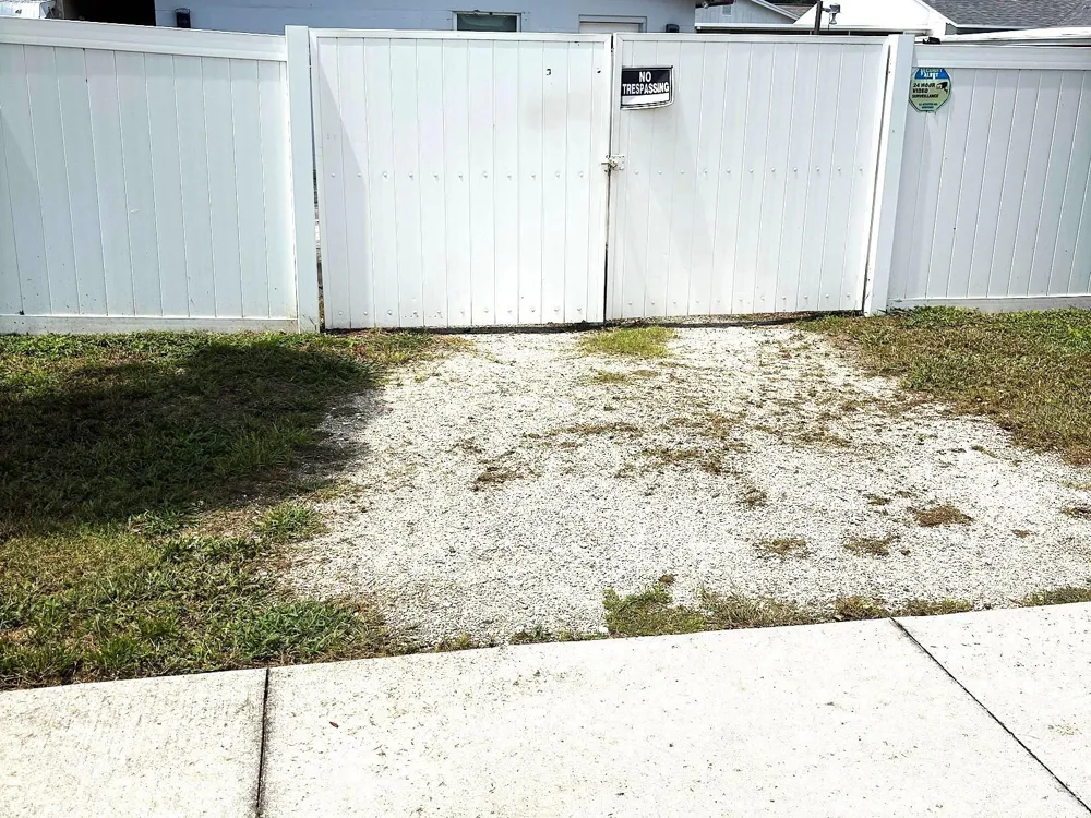 902 SAMY DRIVE Tampa, FL 33613
