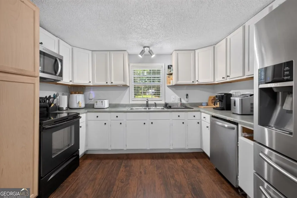 39 Cabin Creek CIR Commerce, GA 30529