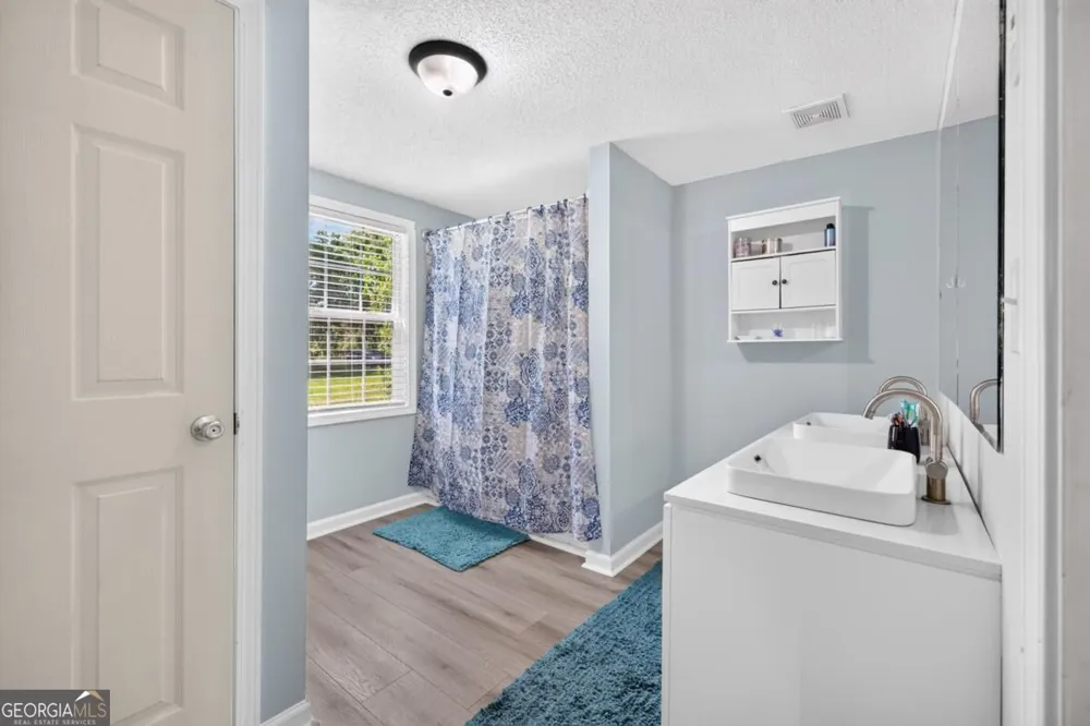 39 Cabin Creek CIR Commerce, GA 30529