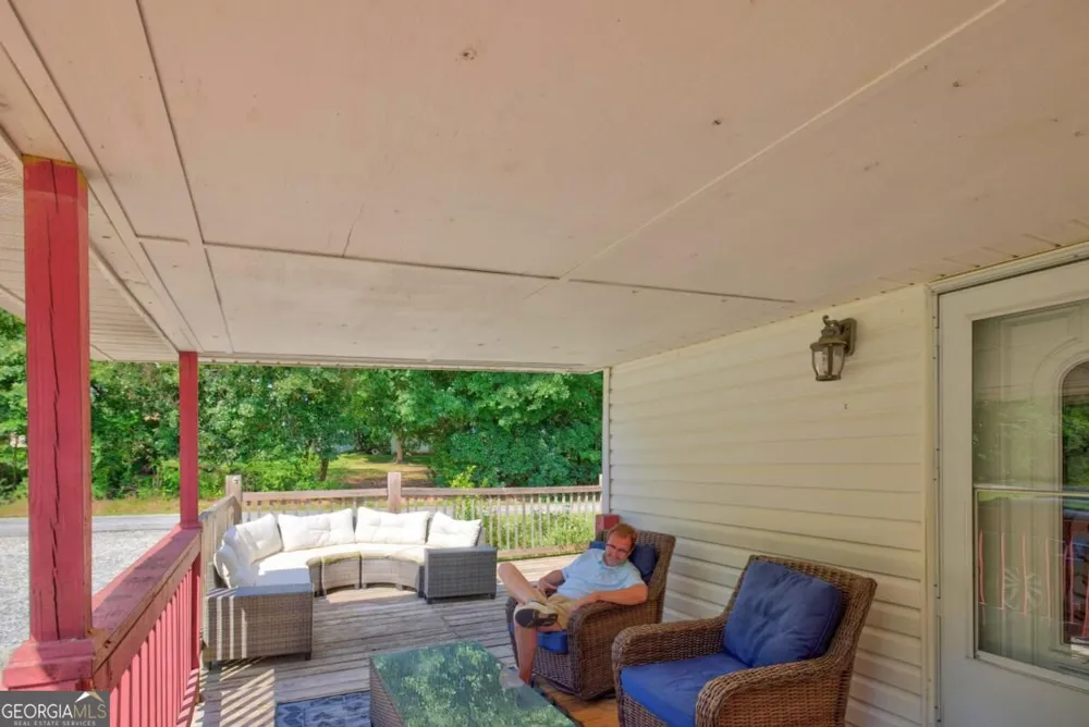 39 Cabin Creek CIR Commerce, GA 30529
