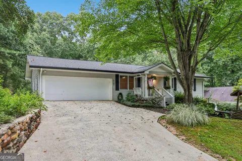 3605 Riviera DR