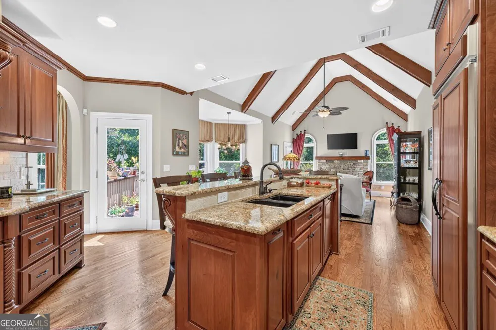 3805 Reservoir DR Gainesville, GA 30507
