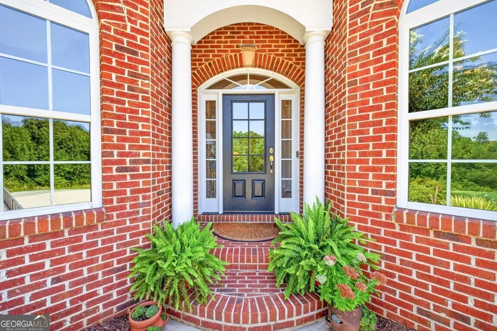 3805 Reservoir DR Gainesville, GA 30507