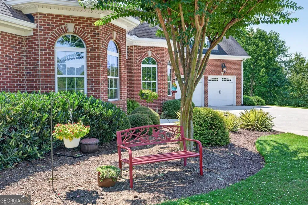 3805 Reservoir DR Gainesville, GA 30507