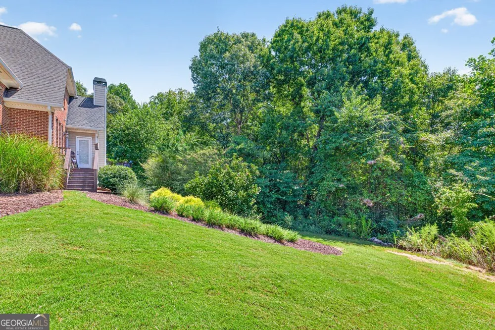 3805 Reservoir DR Gainesville, GA 30507