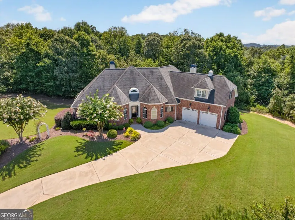 3805 Reservoir DR Gainesville, GA 30507