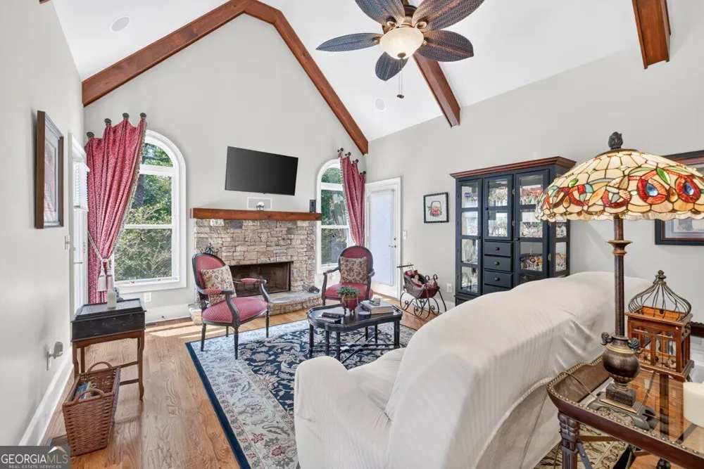 3805 Reservoir DR Gainesville, GA 30507