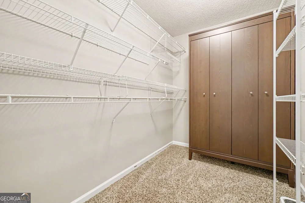 2200 Traywick Chase Alpharetta, GA 30004