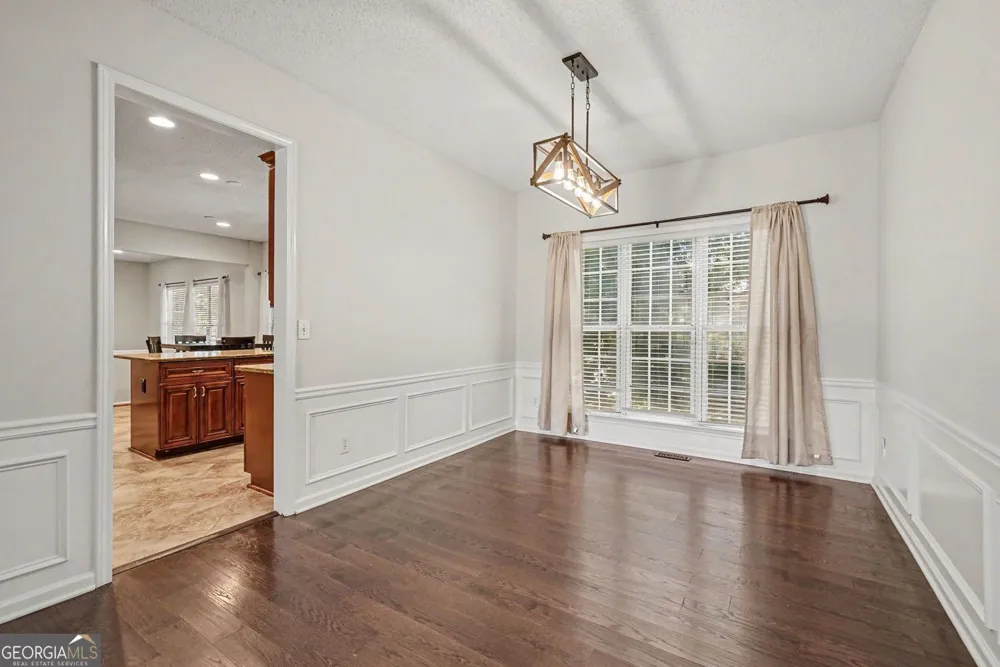 2200 Traywick Chase Alpharetta, GA 30004